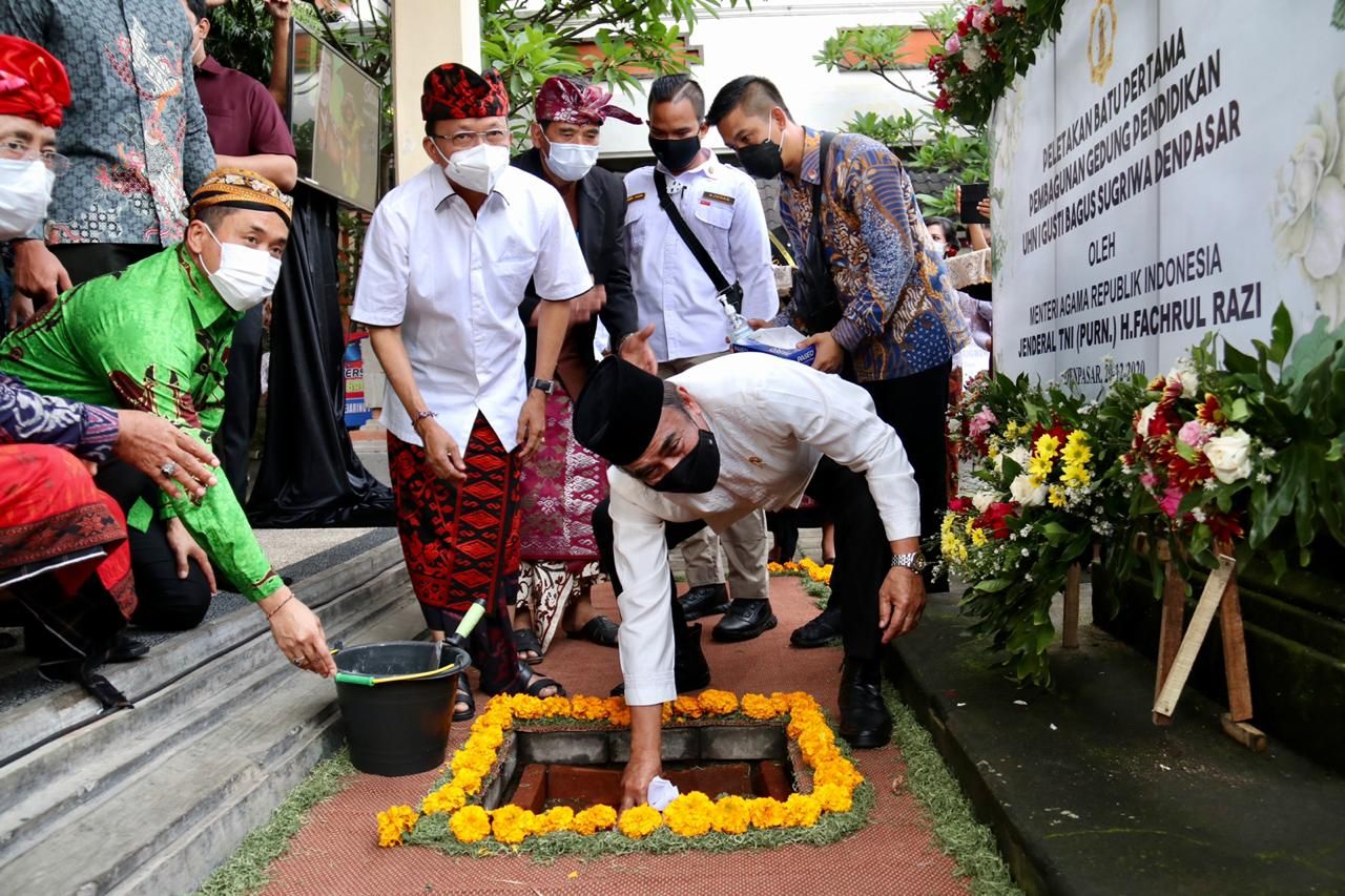 podiumnews.com-Koster Minta Dukungan Menag Soal Pengembangan Pendidikan Agama Hindu 